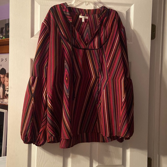 COPY - Maurice’s Blouse XXL 💜 - Picture 1 of 8